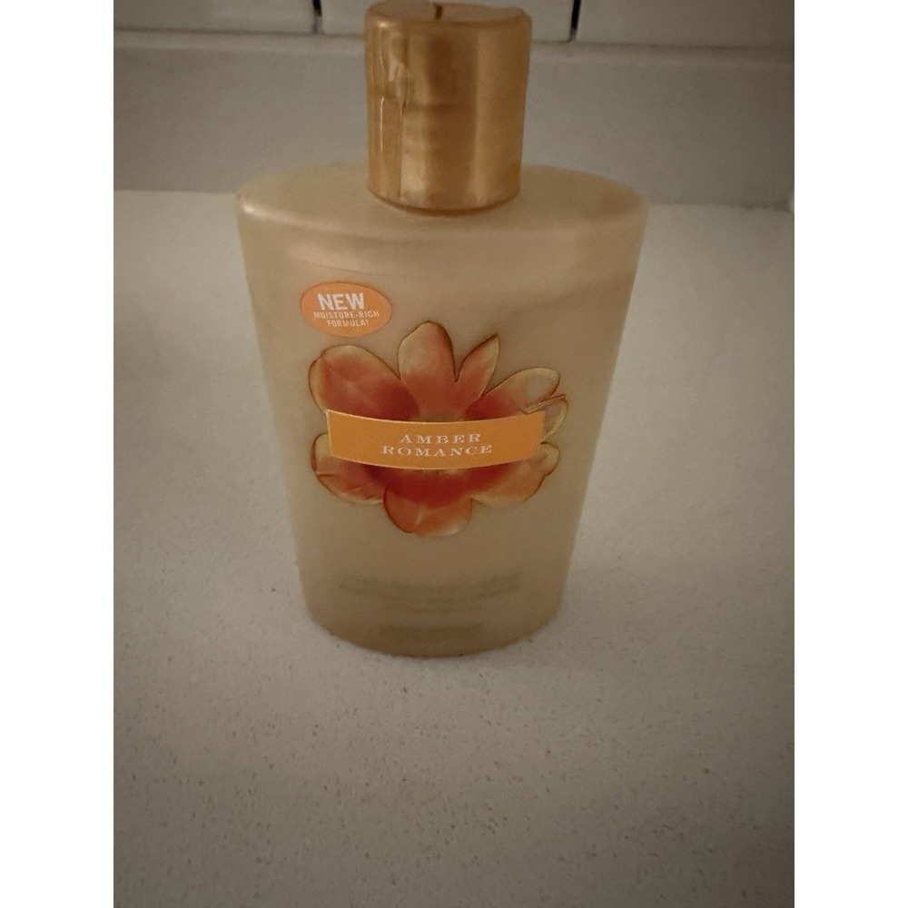 Victoria's Secret AMBER ROMANCE ORIGINAL Hydrating Body Lotion 8.4 oz Rare
